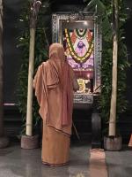 Aarti at Shri Paduka Sannidhi on Samaradhana Divasa of HH Guruswami (3 Sep 2023)
